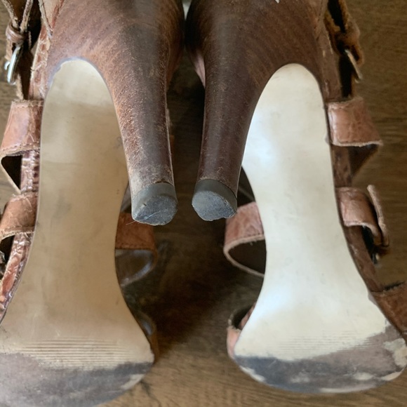 Carlos Santana 7 1/2 Tan Heel - Picture 3 of 8